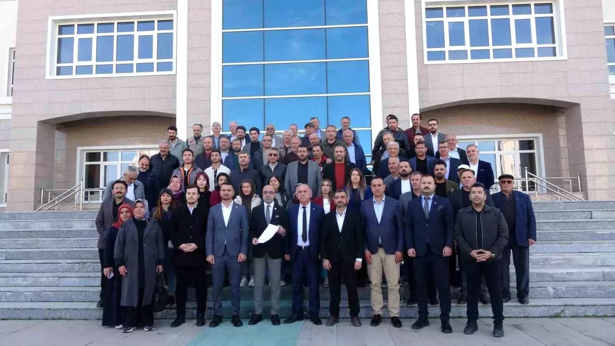 Burdur\'da İçkili Yer Bölgesi Kararı Mahkemeye Taşındı