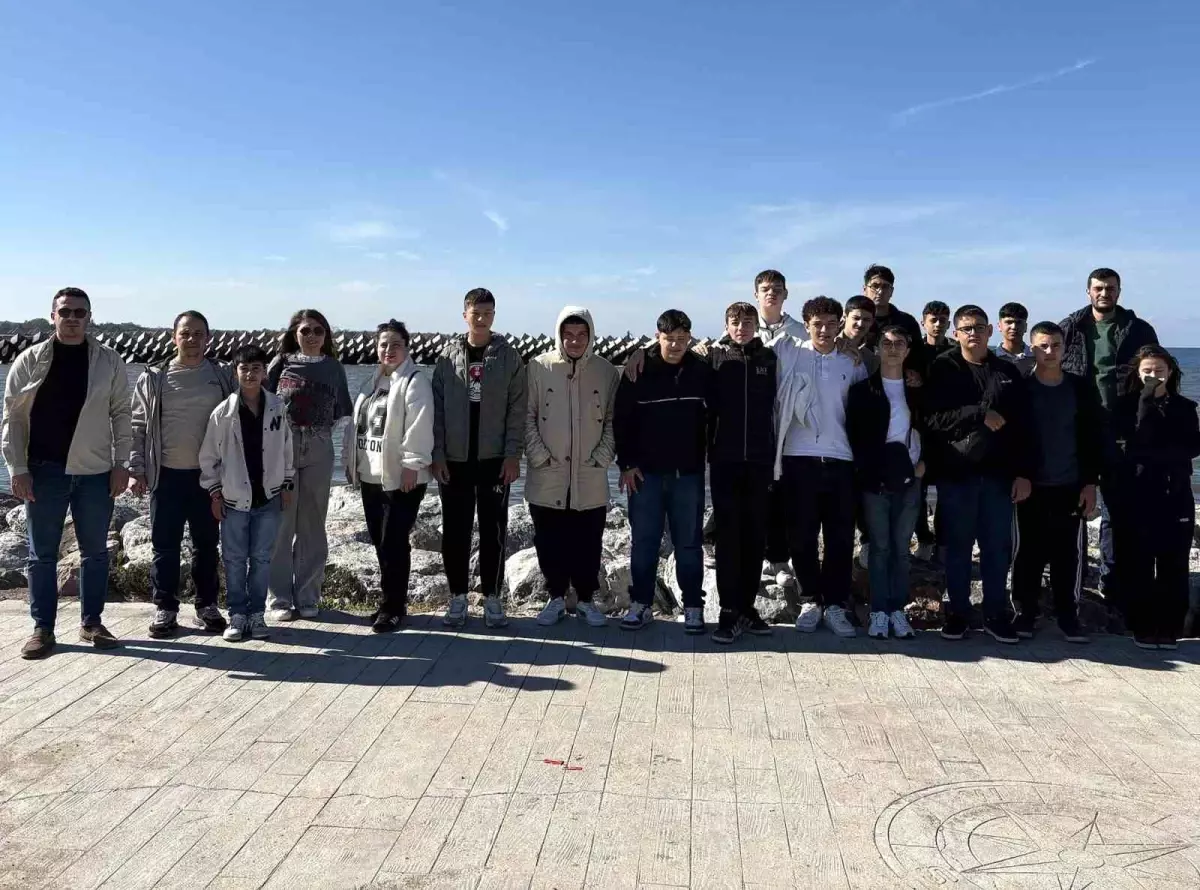 Sakarya\'da Öğrencilere Doğa ve Tarih Tanıtım Gezileri Düzenlendi