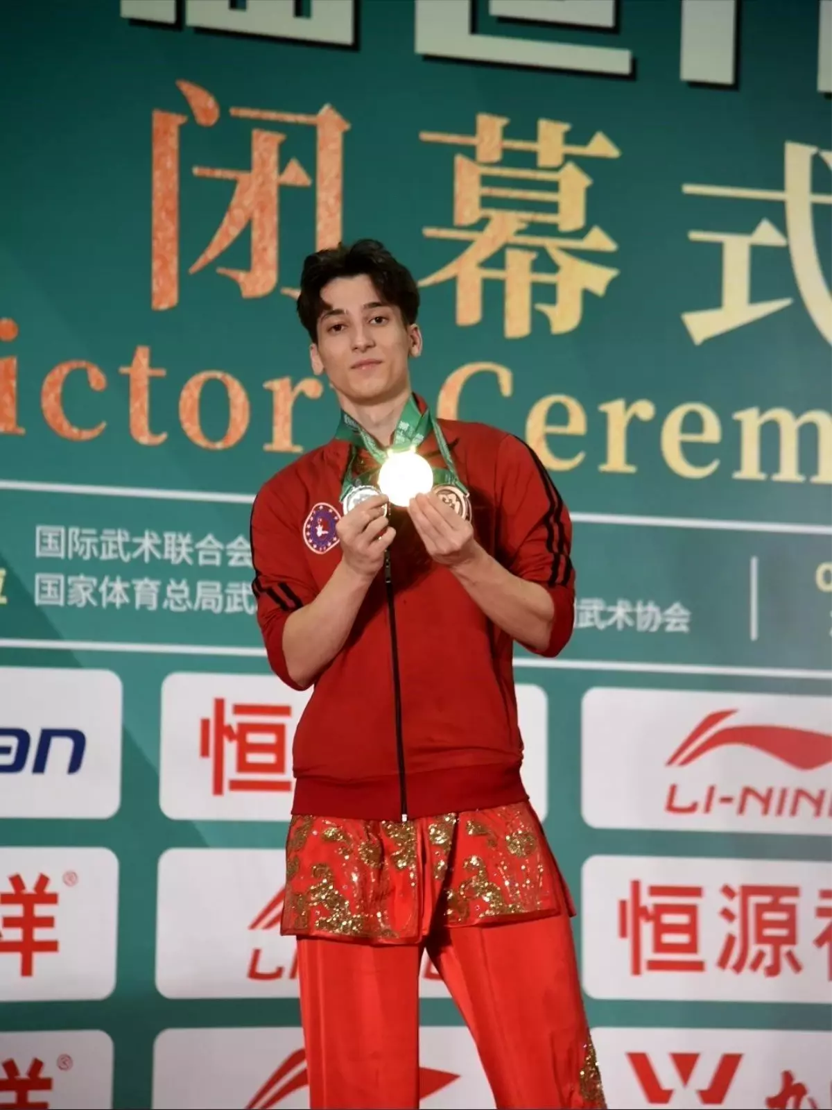 Ahmet Taha Keskin\'den Tarihi Başarı