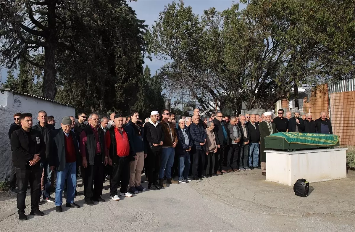 Gazeteci Mehmet Hatipoğlu\'na Veda