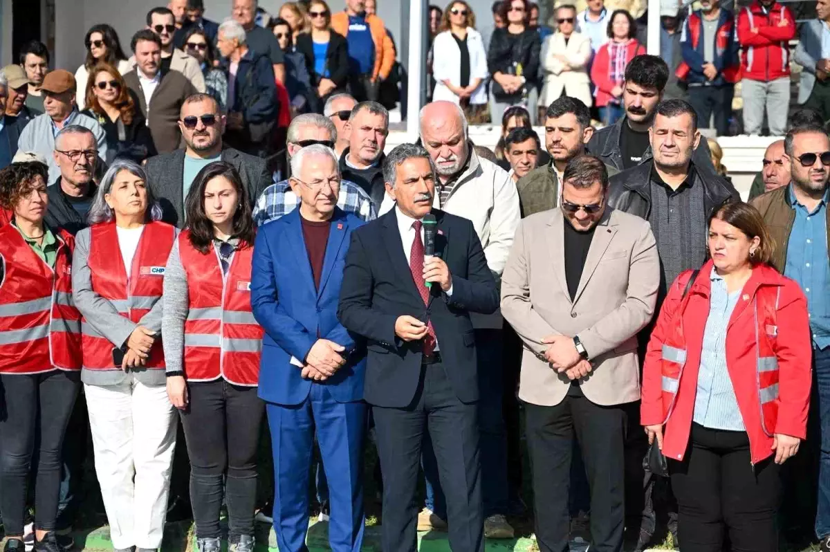 Gemlik Belediye Başkanı Deviren, Gemlik Kafe Projesi İçin Basın Açıklaması Yaptı