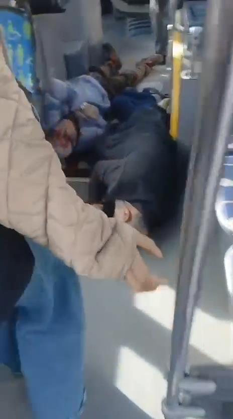 İETT otobüsündeki dehşet kamerada İETT otobüsündeki dehşet kamerada