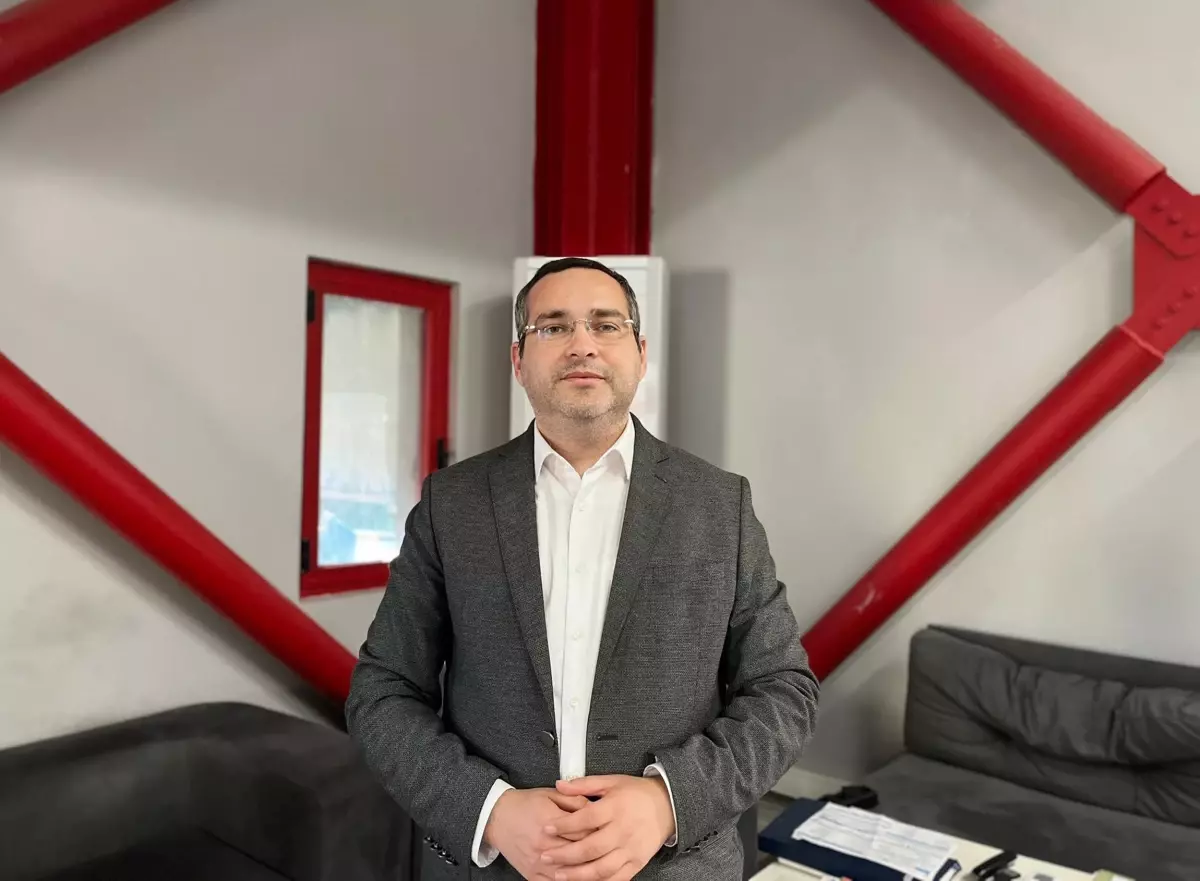 Gebze\'deki Bina Çöküşü ve Devrilme Analizleri