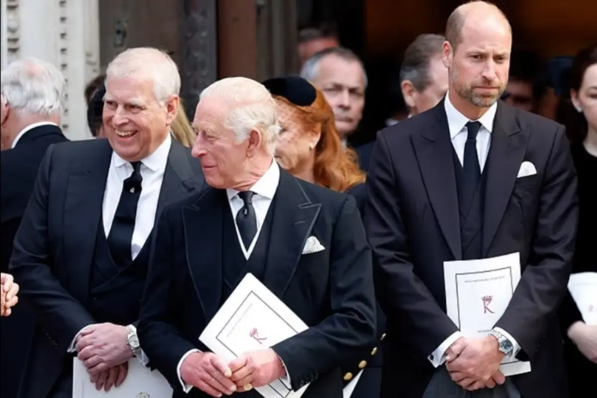 Prens William\'dan Prens Andrew\'e sert tavır! Kraliyette Yeri Yok!\'\'