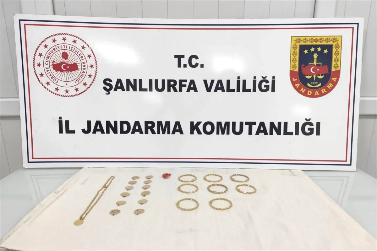 Jandarma, Dolandırıcılığa Engel Oldu