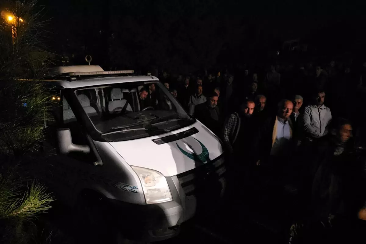 Kurtalan\'da Kanlı Aile Tartışması