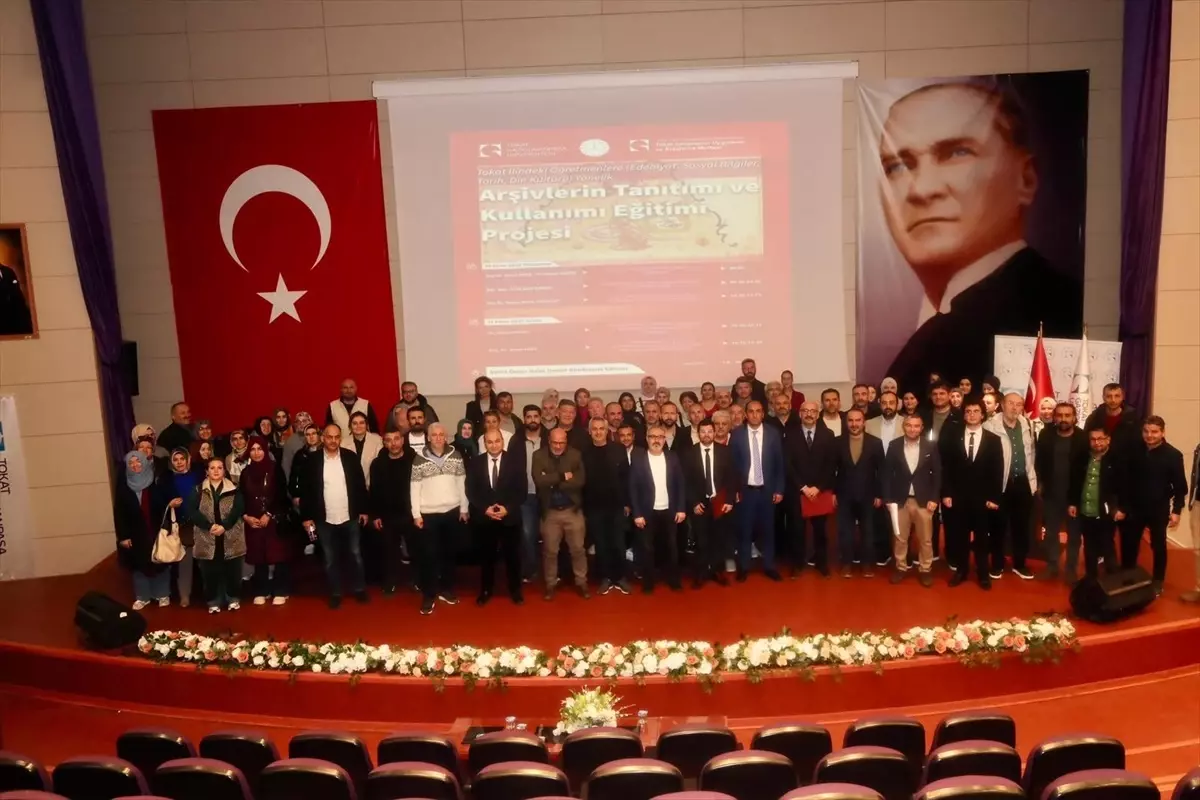 TOGÜ\'de "Arşivlerin Tanıtımı ve Kullanımı Eğitimi Projesi"