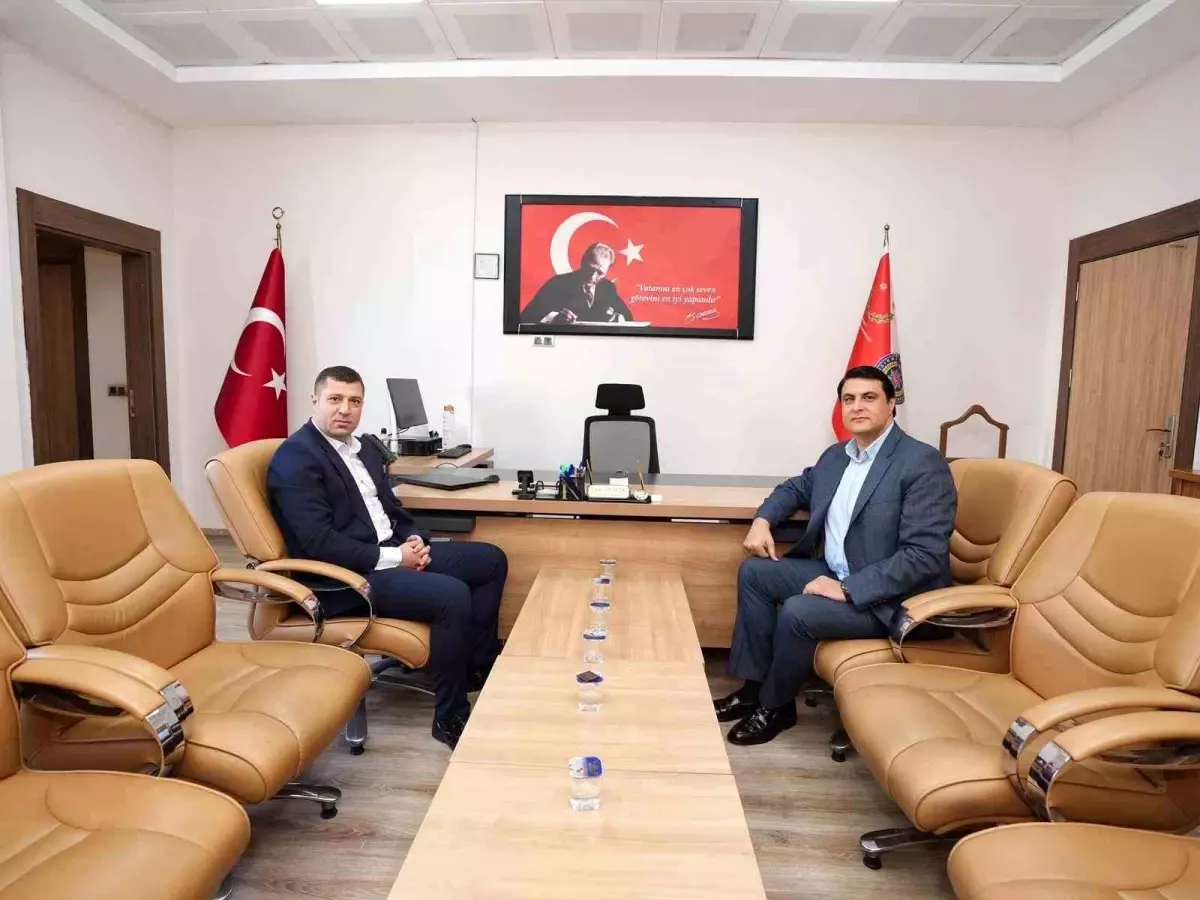 Yılmaz\'dan emniyet müdürleri ile bir araya geldi