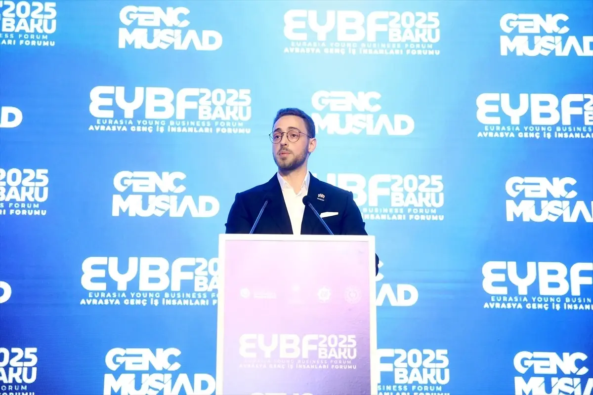 Bakü\'de Genç İş İnsanları Forumu Düzenlendi