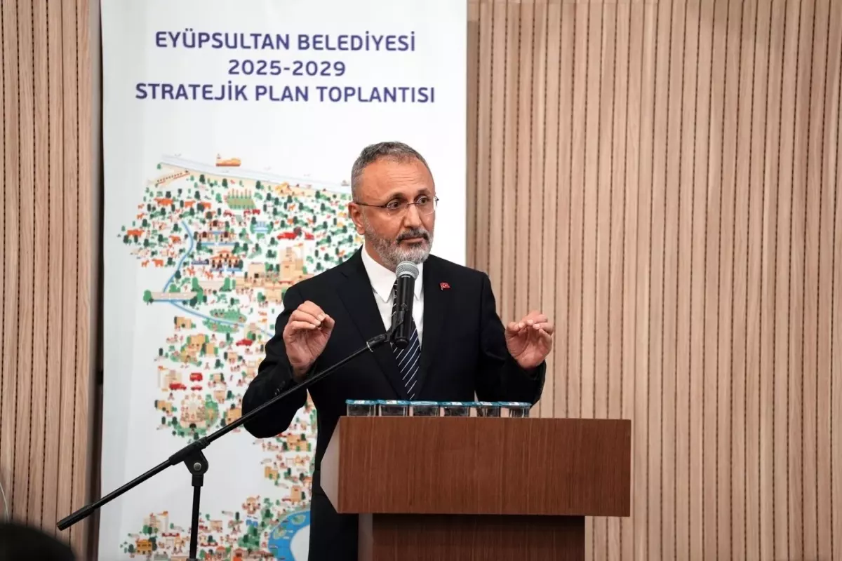 Canlı yayında Özgür Özel\'e bomba çağrı: Yeniden aday gösterme