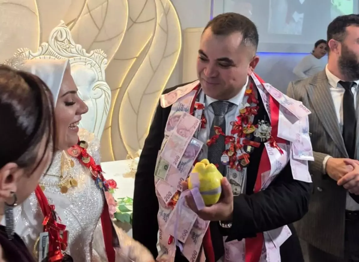 Düğünde Ayva Şakası