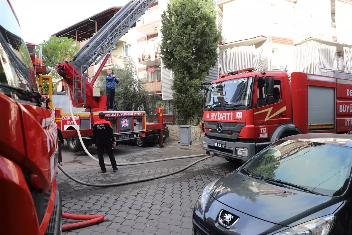 Pamukkale\'de Yangın: 2 Kişi Hastaneye Kaldırıldı