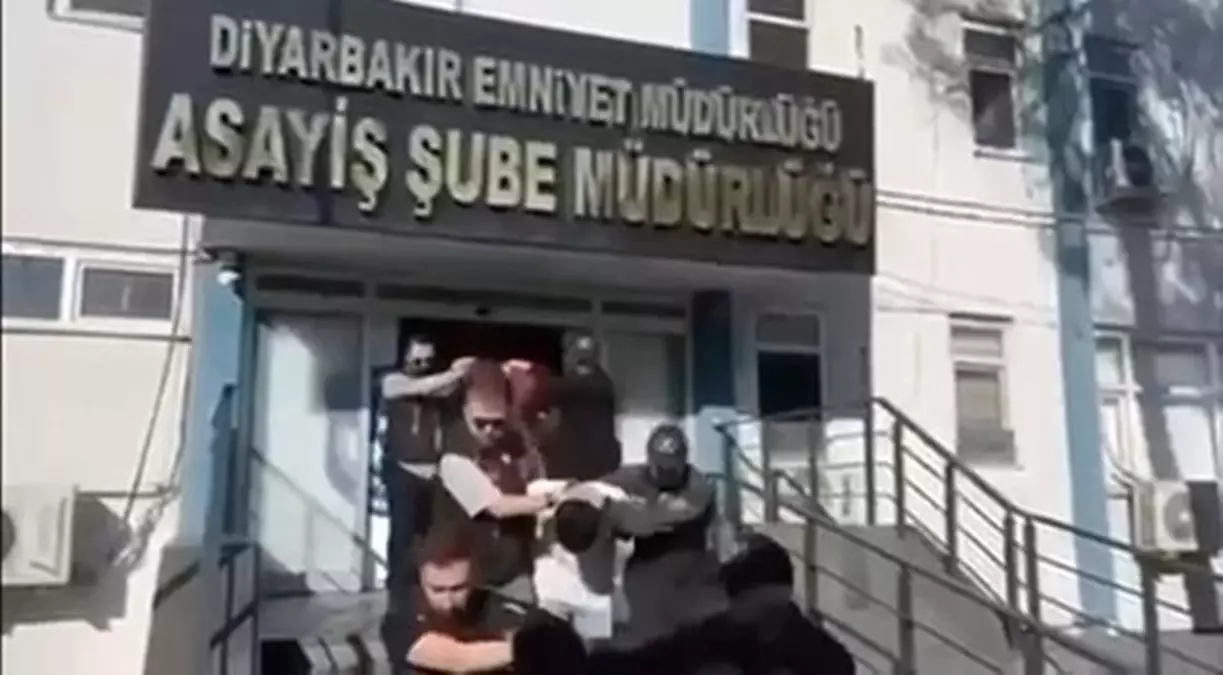 Diyarbakır\'da Dolandırıcılık Operasyonu: 28 Tutuklama