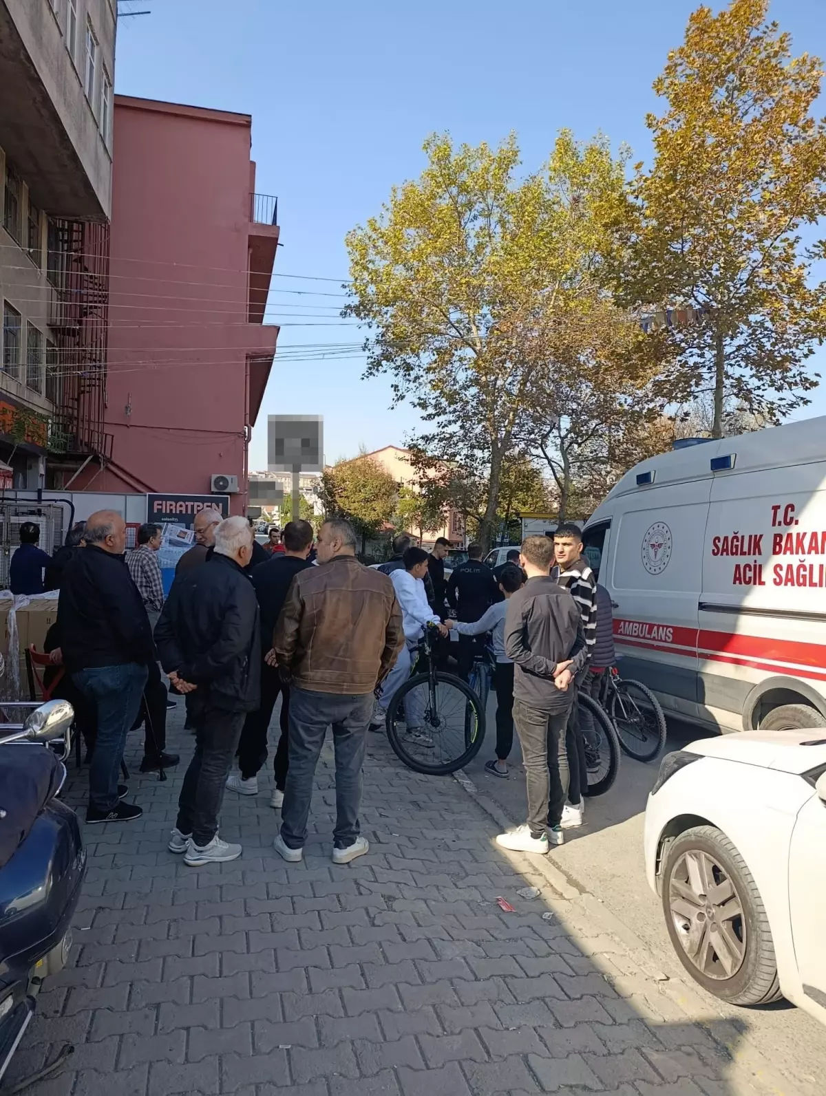 Eyüpsultan\'da marketten küçük çocuğu kaçırmak isteyen şahıs gözaltına alındı