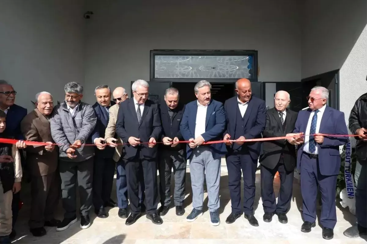 Kayseri\'de İhlas Vakfı Yurdu Hizmete Açıldı