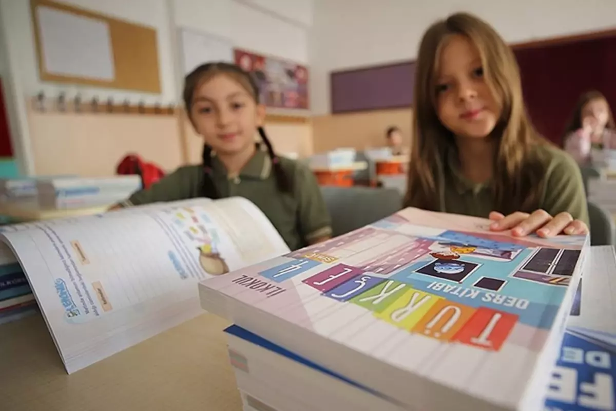 İlköğretim müfredatına yeni ders ekleniyor! Artık erken yaşta öğrenecekler