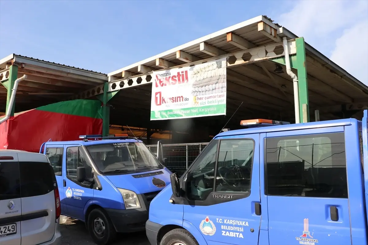 Karşıyaka\'da Tekstil Fuarı Protestosu