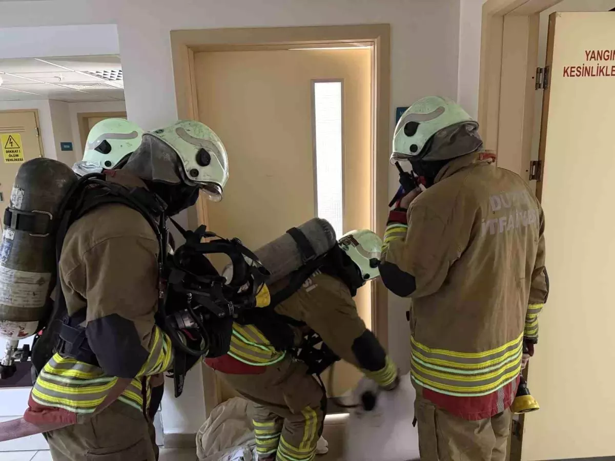 Düzce\'de Yangın Tatbikatı Başarıyla Gerçekleştirildi