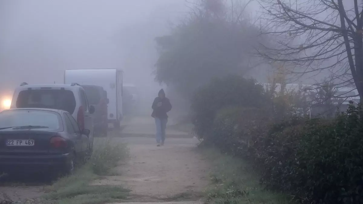 Keşan\'da Sabah Sis Etkili