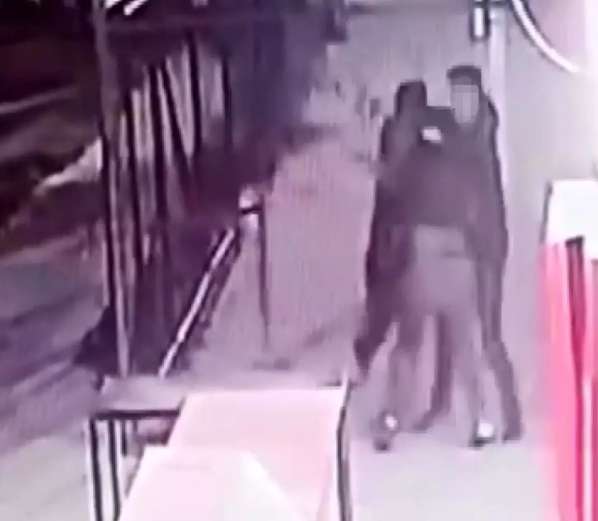 Adana\'da Lise Öğrencilerine Saldırı