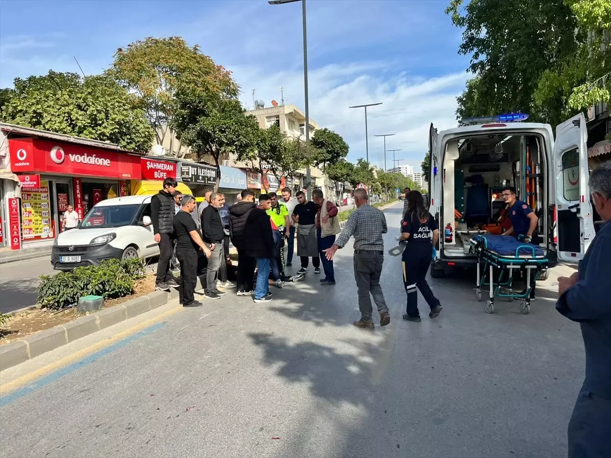 Tarsus\'ta Motosiklet Kazası