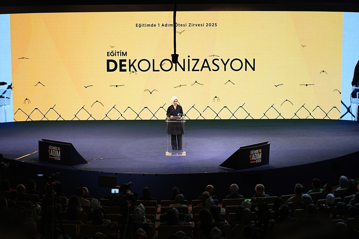 Eğitimde Dekolonizasyon Zirvesi