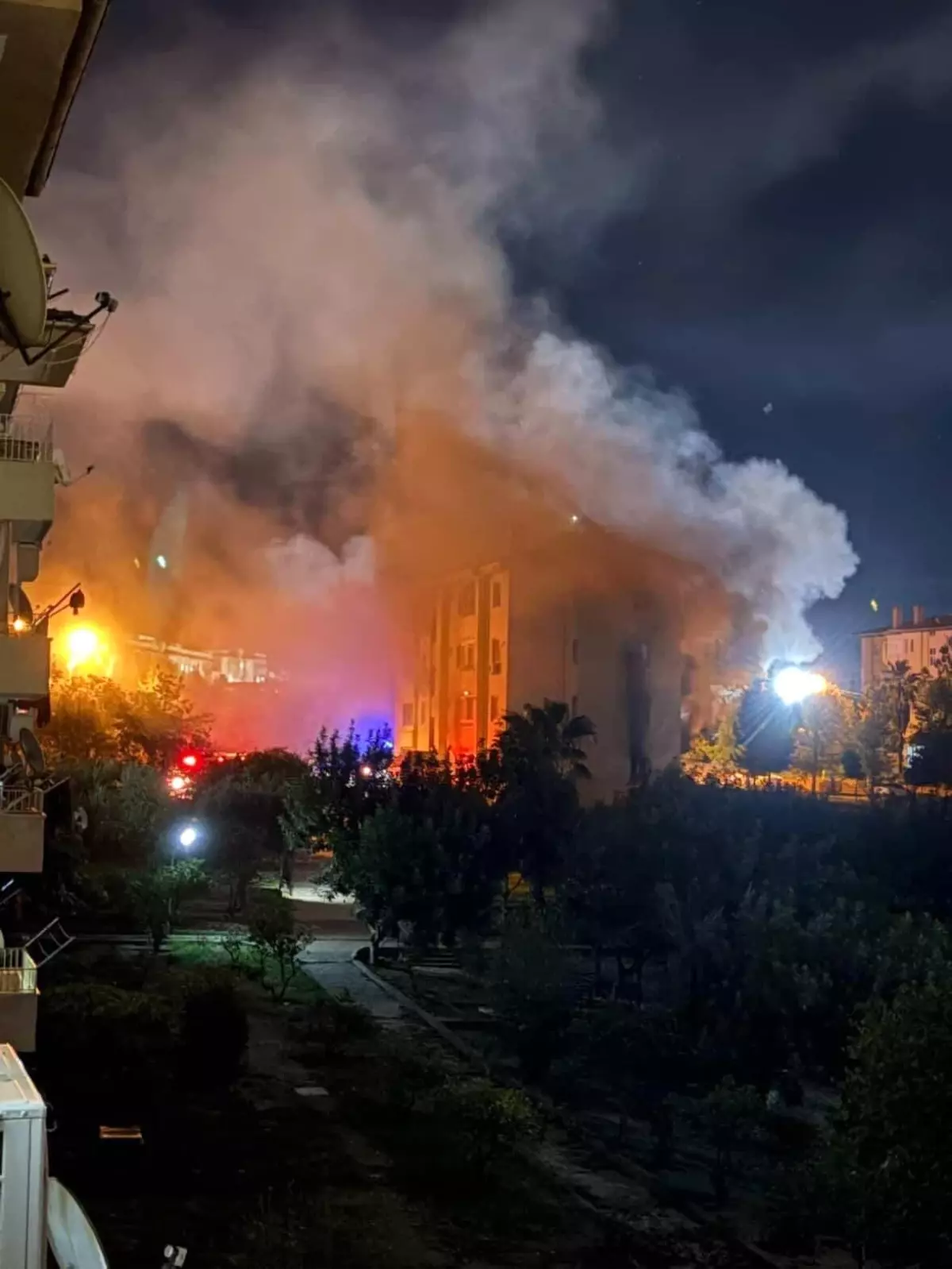 Osmaniye’de Ev Yangını İtfaiye Ekiplerince Söndürüldü