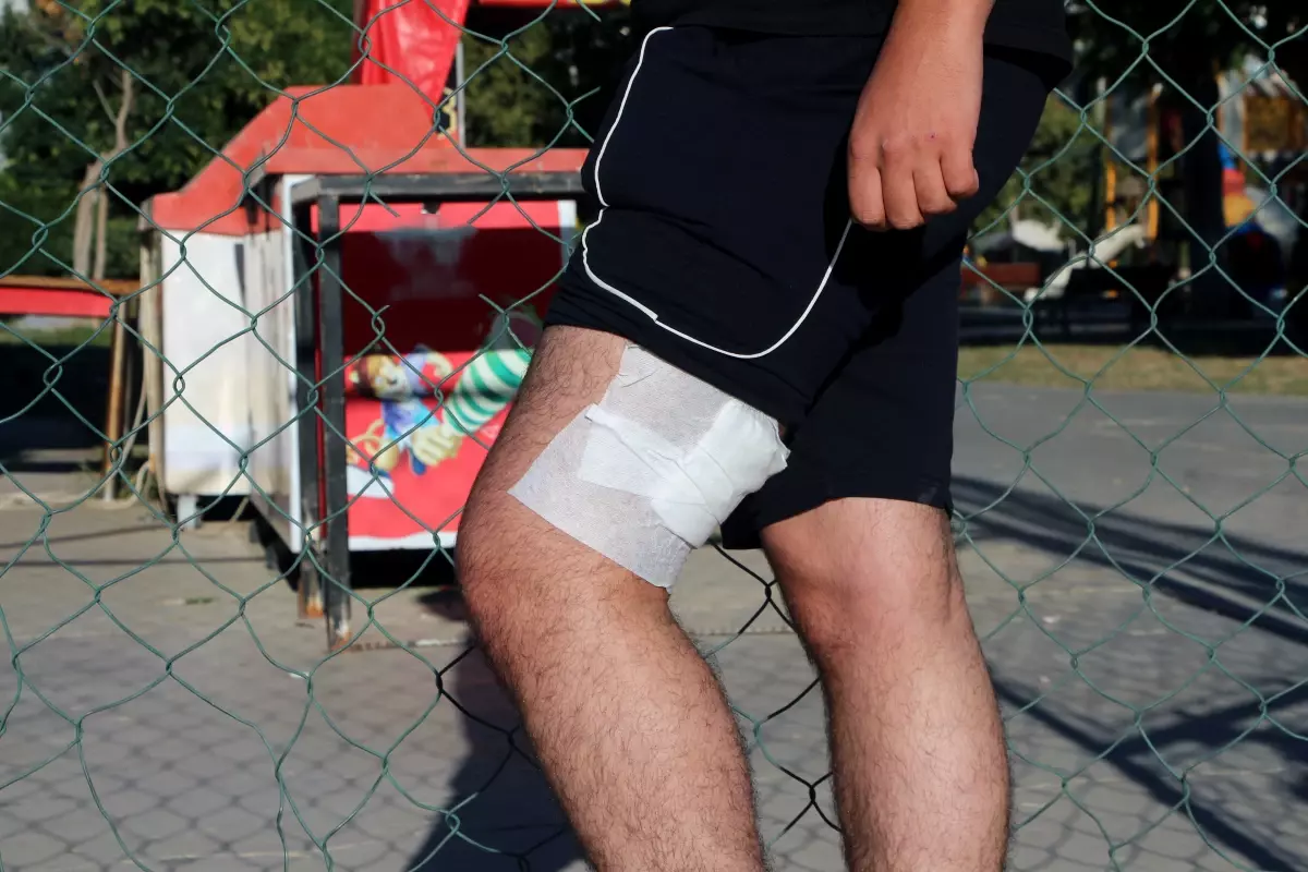 Adana\'da parkta lise öğrencilerine saldıran şüpheliler yakalandı