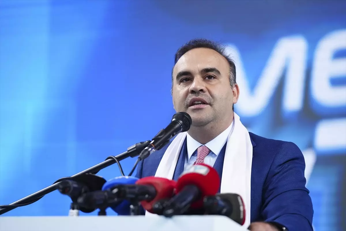 Sanayi ve Teknoloji Bakanı Kacır, DENEYAP İstanbul\'un mezuniyet töreninde konuştu Açıklaması