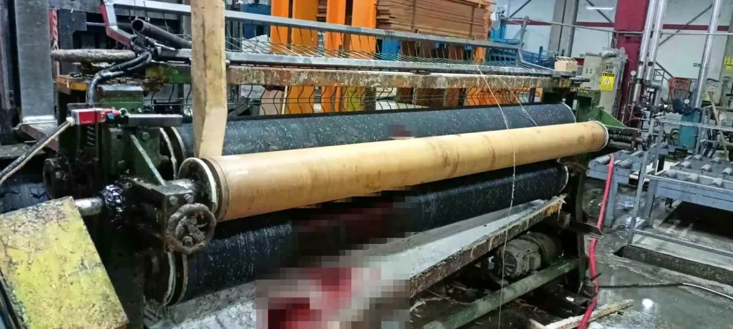 İnegöl\'de İşçi Silindire Kaptırdı