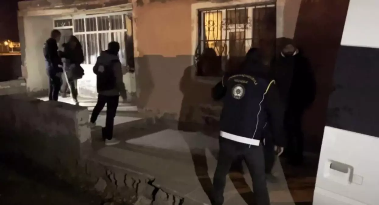 Ağrı\'da Düzensiz Göçmen Operasyonu