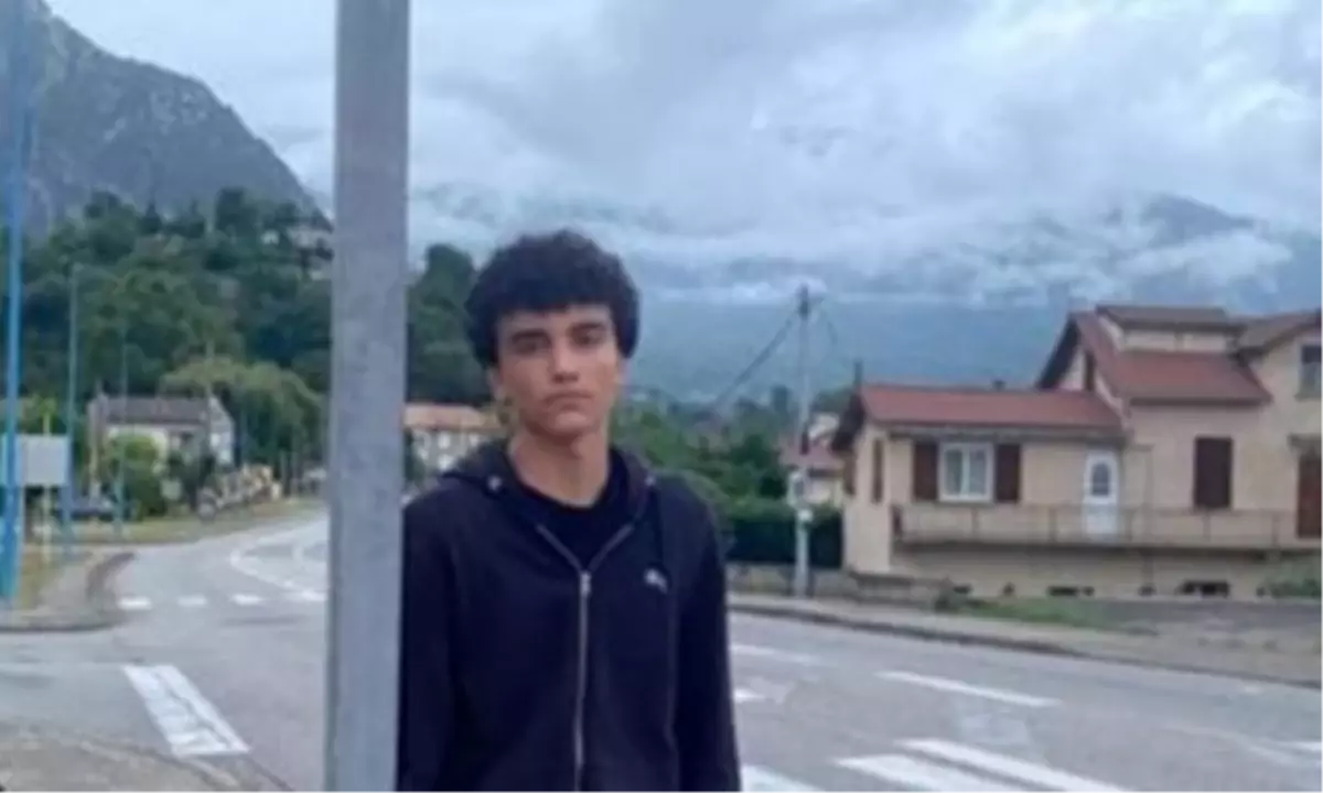 Cadılar Bayramı eğlencesinde aniden fenalaşan genç hayatını kaybetti