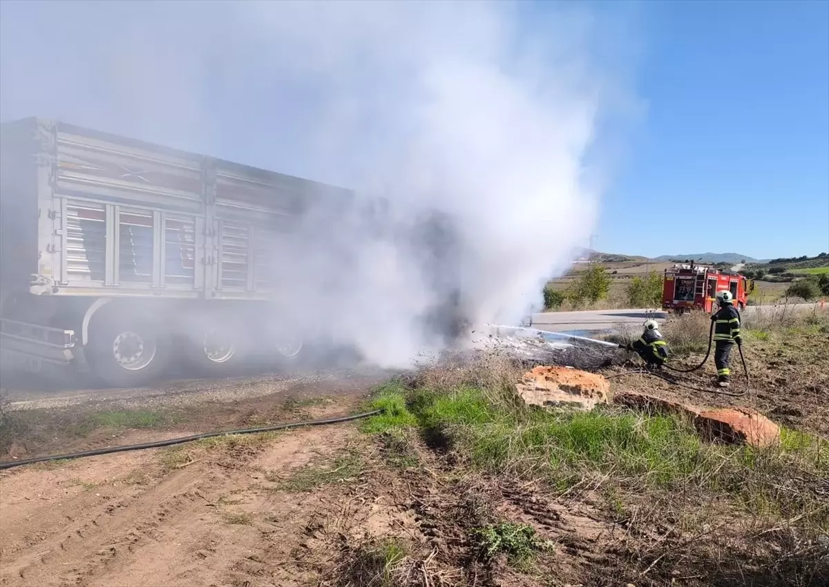 Yüreğir\'de Tır Yangını