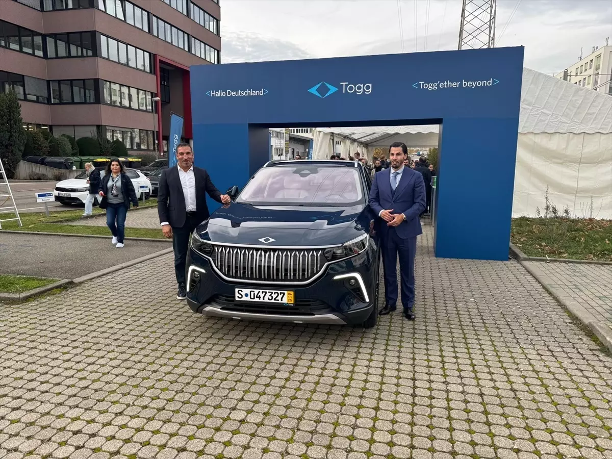 TOGG Almanya\'da İlk Teslimatını Gerçekleştirdi