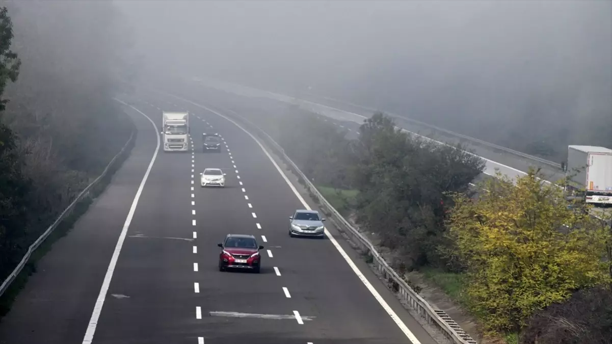 Düzce\'de Otoyolda Sise Dikkat!