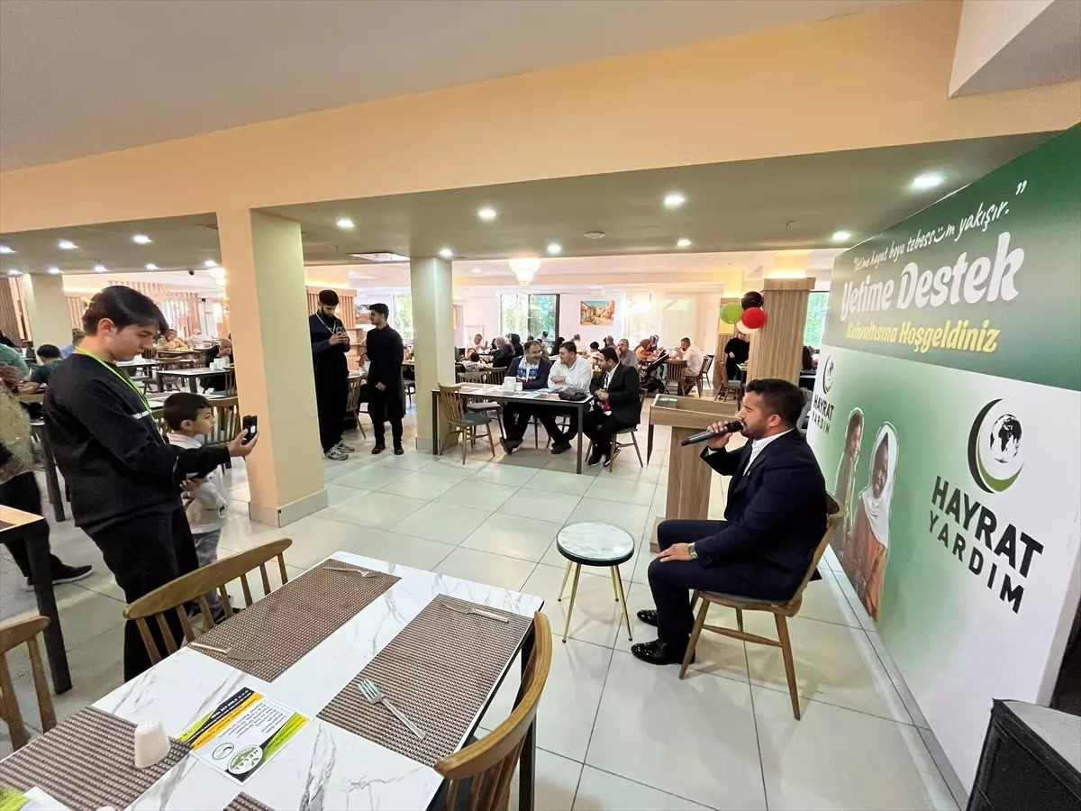 Filistinli Yetimler İçin Kahvaltı Etkinliği