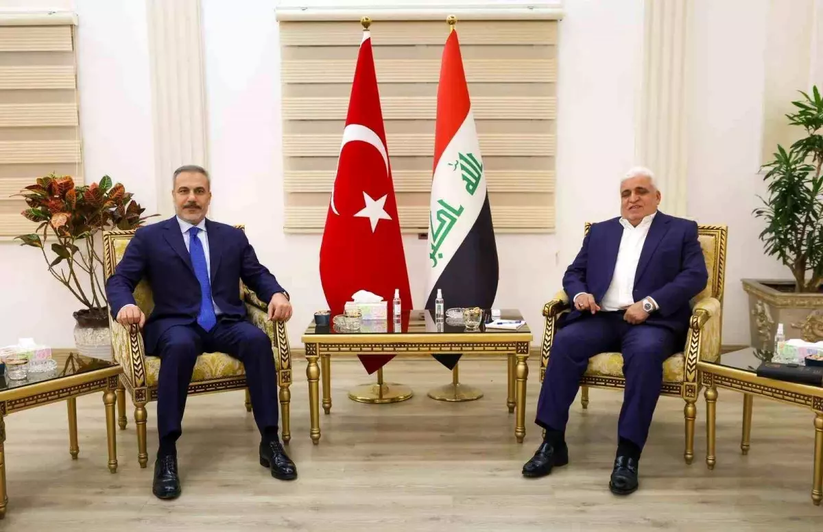 Fidan, Bağdat\'ta Haşdi Şabi Başkanı ile Görüştü