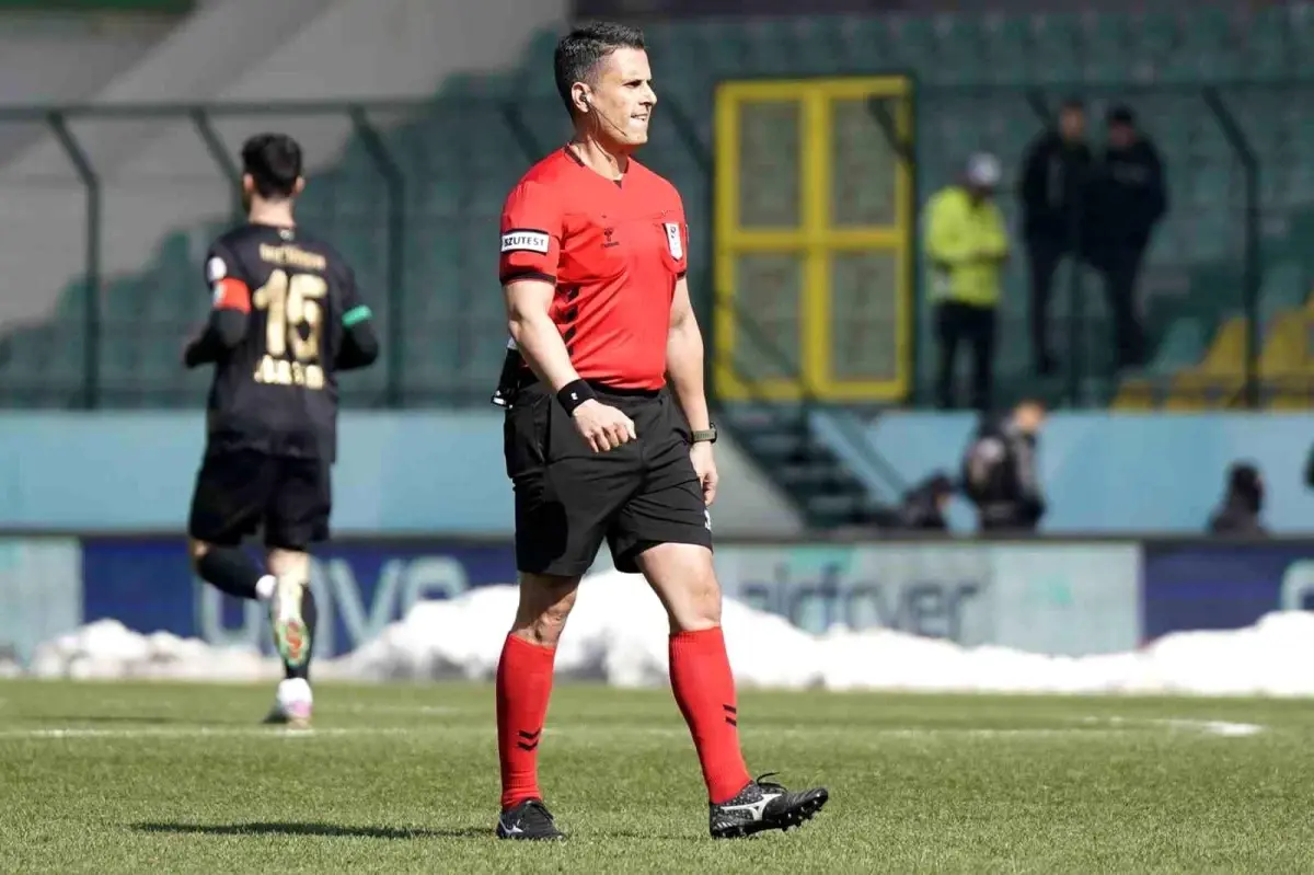 Beşiktaş-Fenerbahçe Derbisi için VAR Ataması