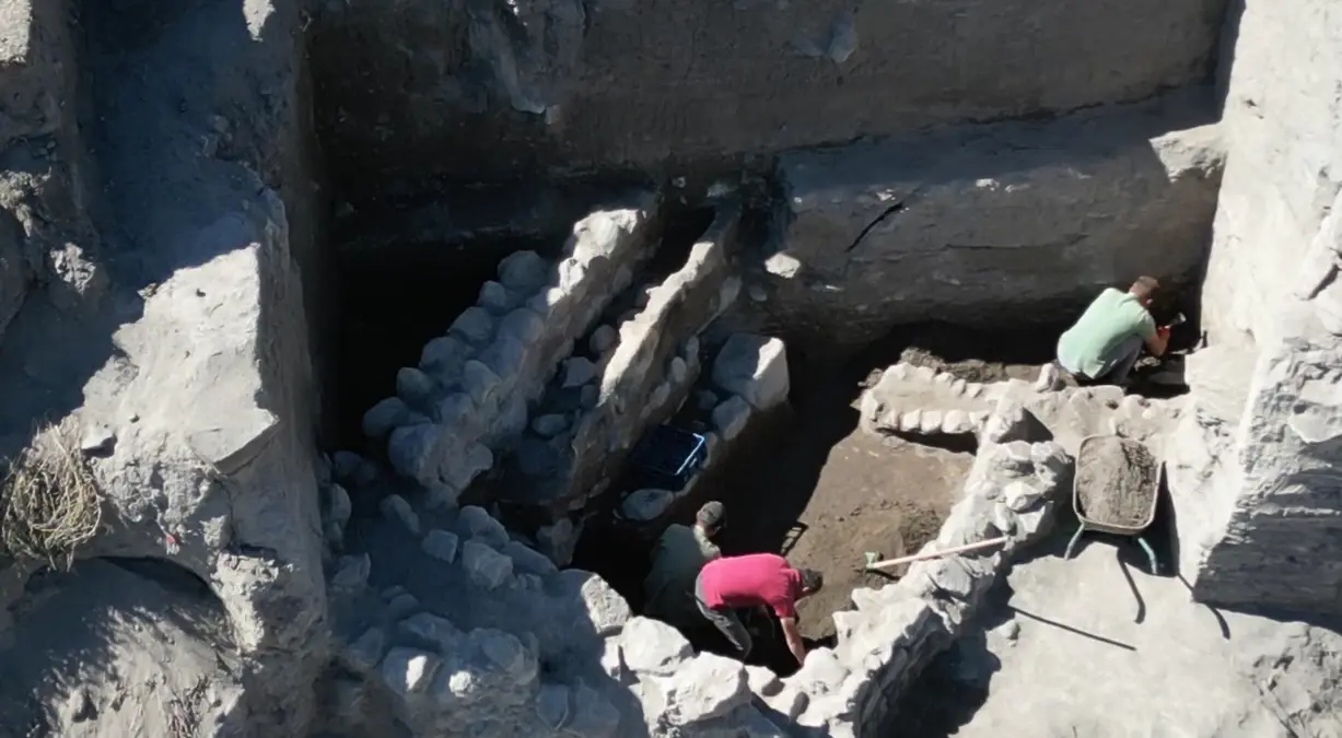 Değirmenler Höyük\'te Karaz Kültürü Buluntuları