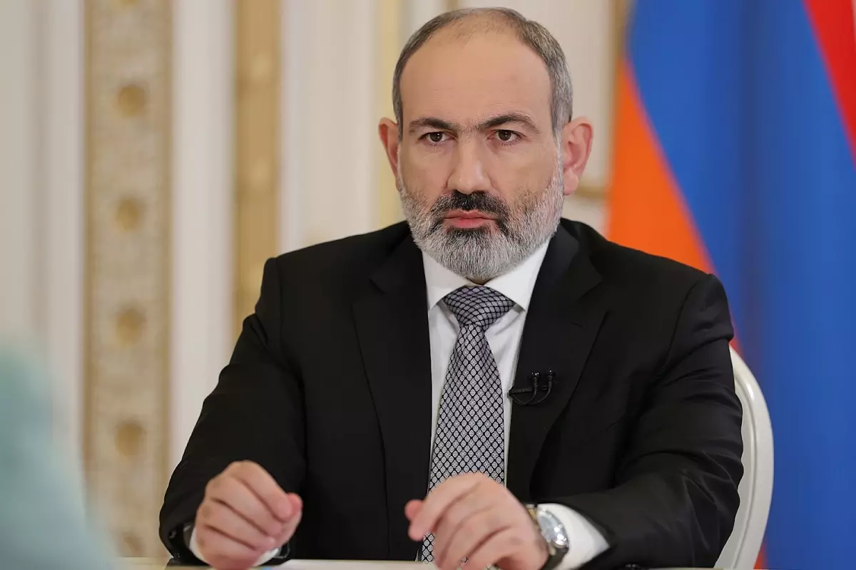 Ermenistan pasaportlarındaki Ağrı Dağı sembolü kaldırıldı