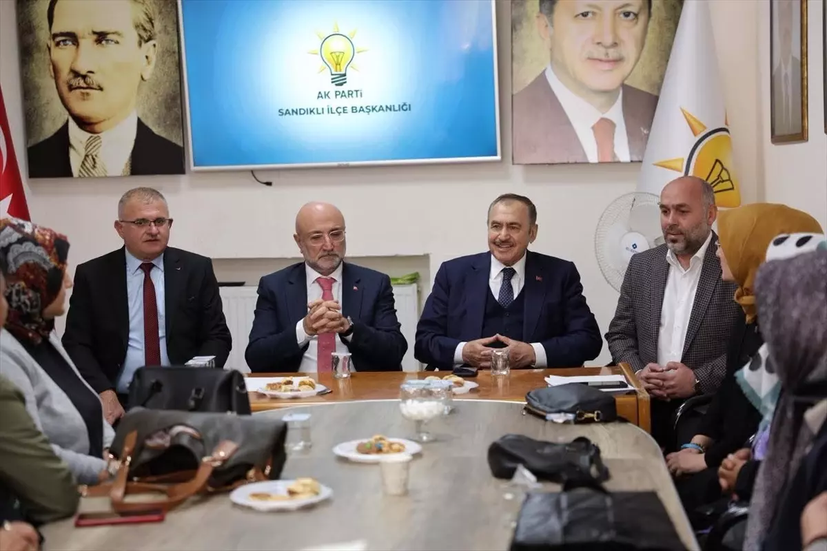 Eroğlu, Sandıklı AK Parti\'yi Ziyaret Etti