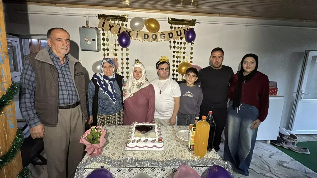 Sümeyra\'nın Doğum Günü Sürprizi