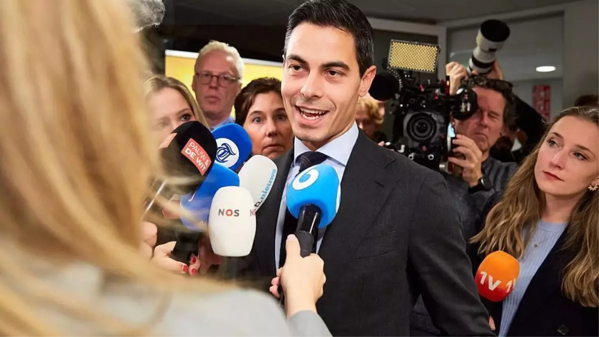 Hollanda\'da Jetten Seçimi Kazandı