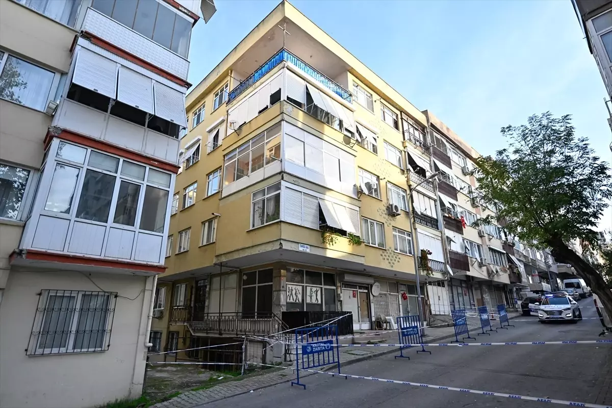 İstanbul\'da Riskli Binalar Tahliye Ediliyor