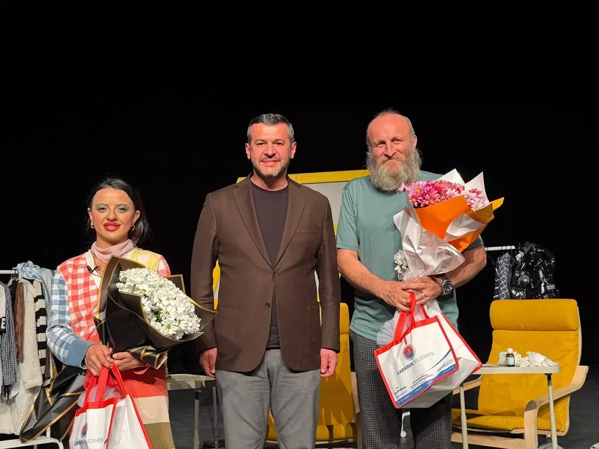 Karabük\'te Tiyatro Coşkusu