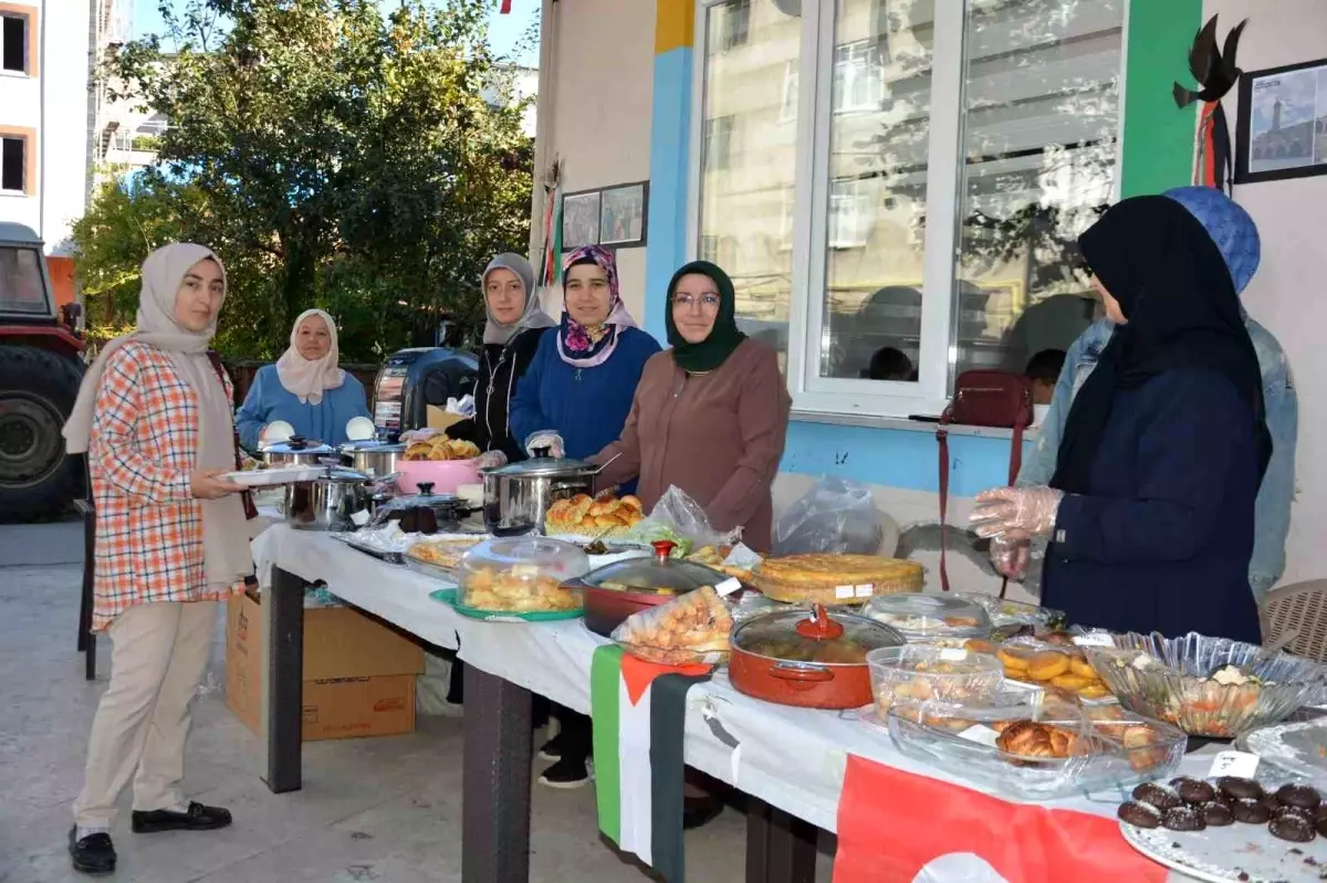 Ünye\'den Filistin\'e Destek