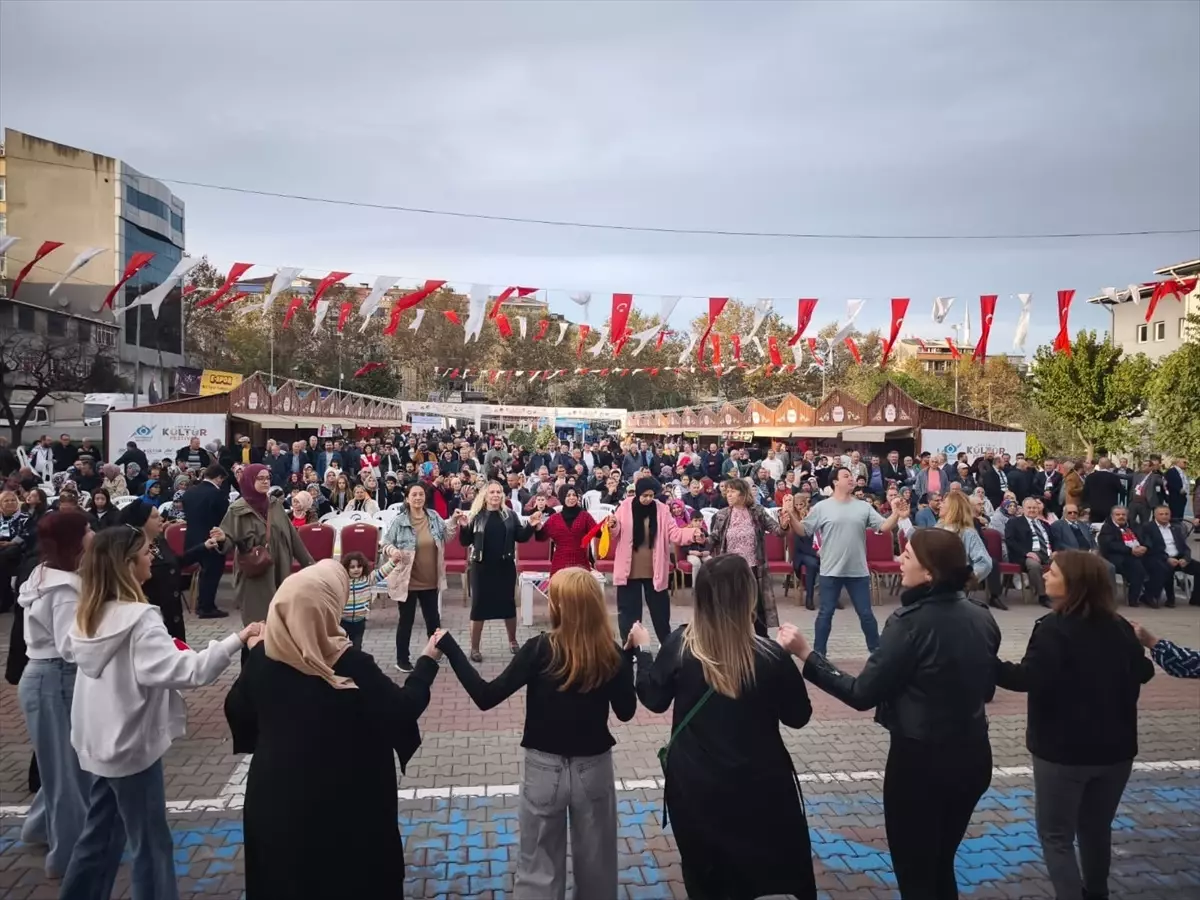 Sultangazi\'de Kültür Festivali Coşkusu