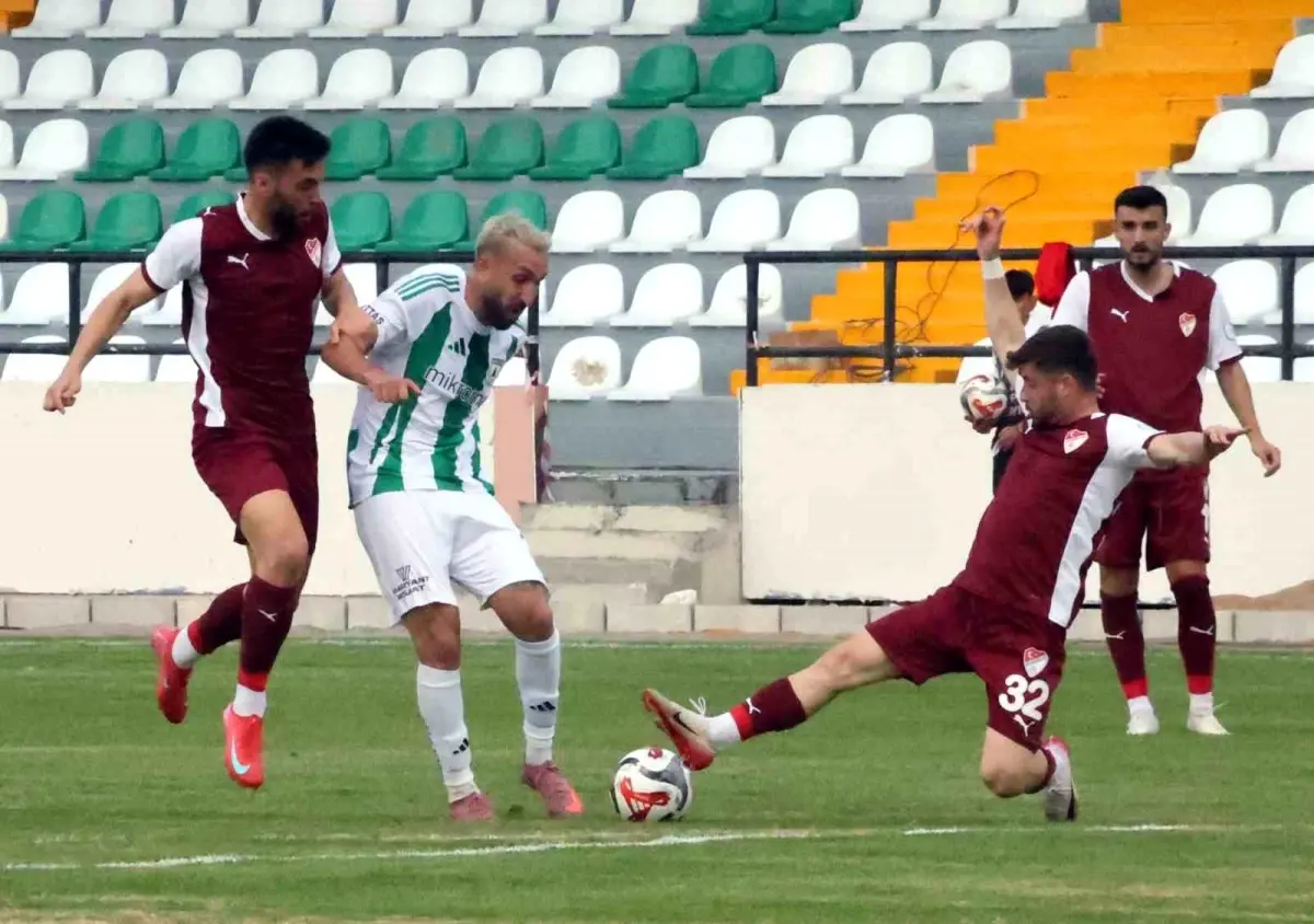 Muğlaspor 18 Yıl Sonra 2. Lig\'de Kazandı