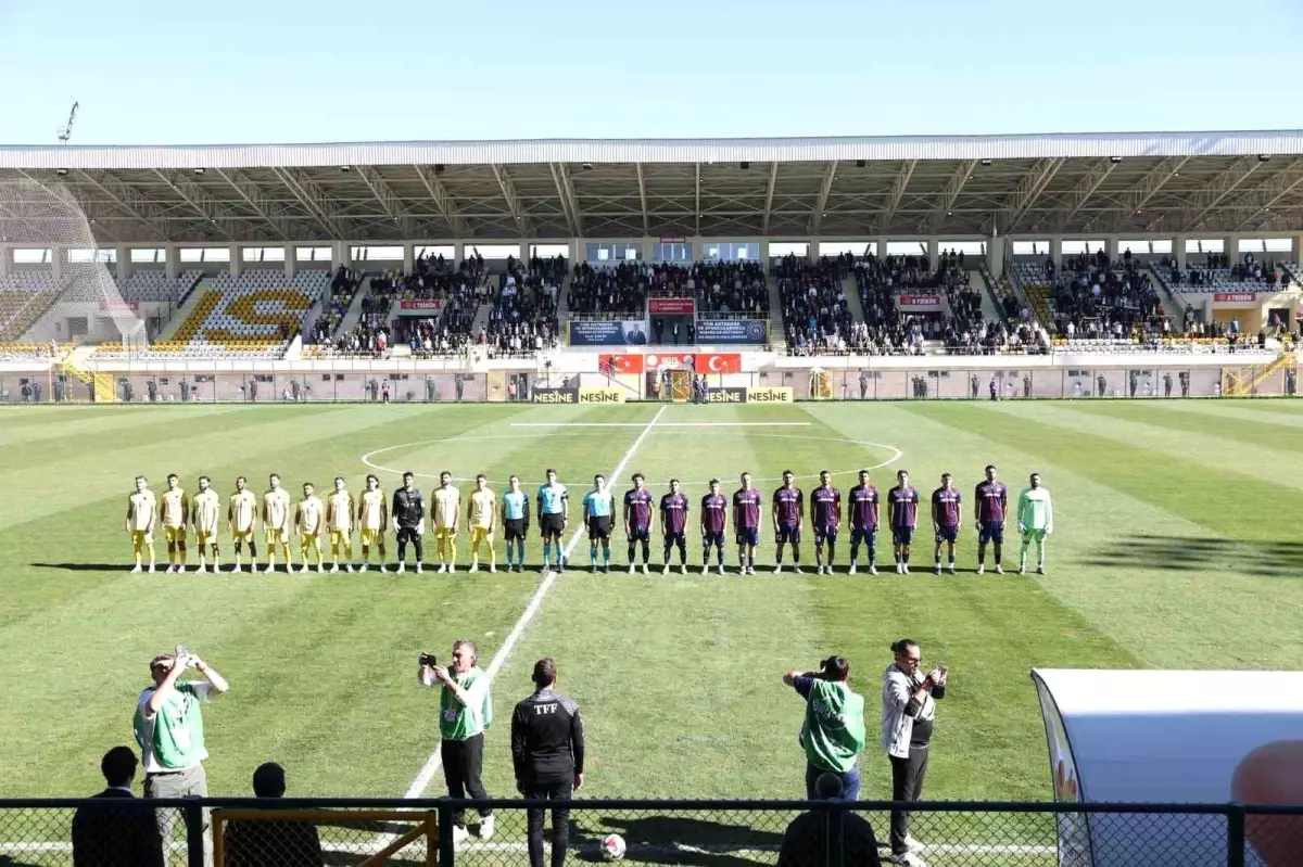 Muş Spor, 1461 Trabzon FK\'yı 4-0 Mağlup Etti