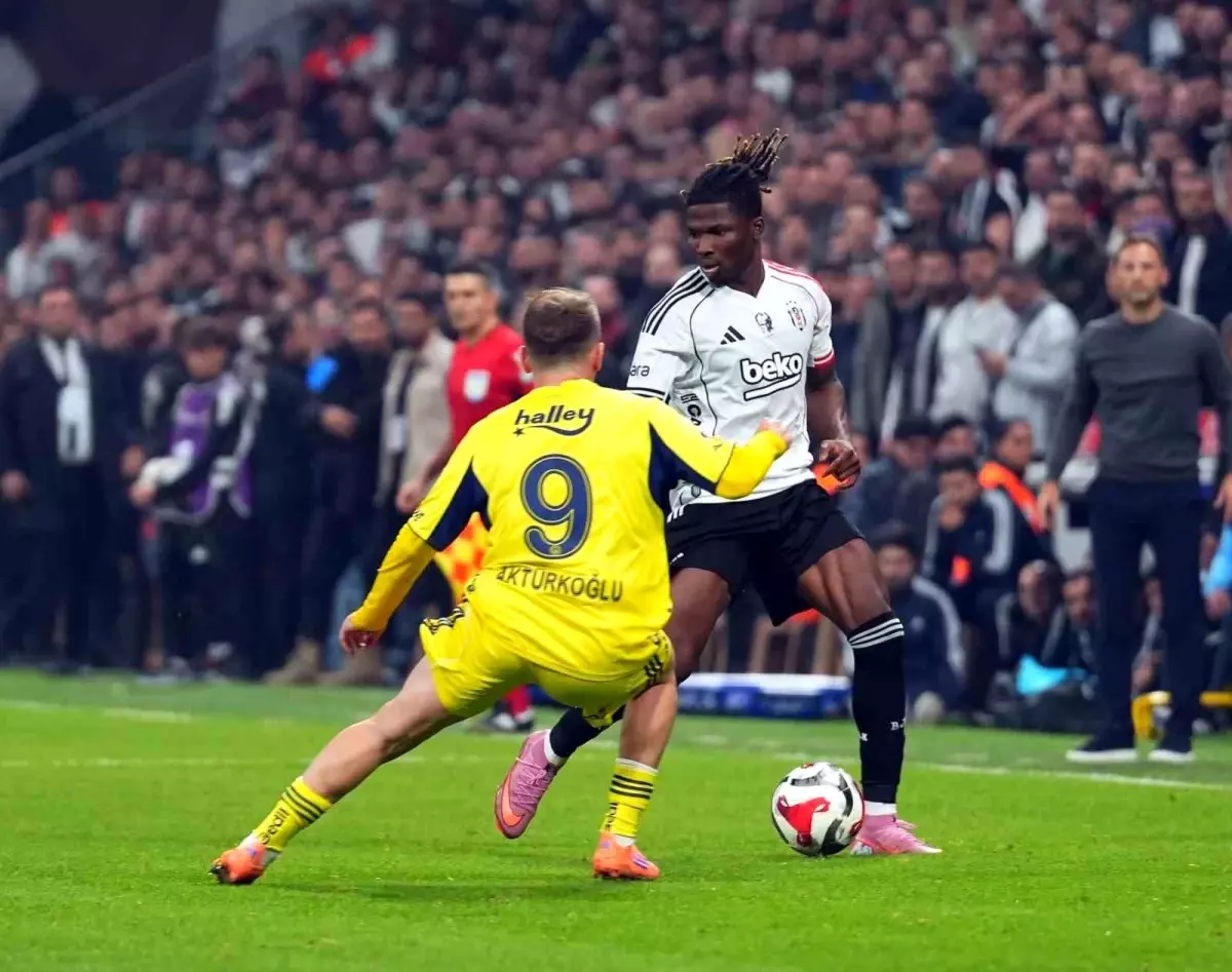 Derbide İlk Yarısı 2-2 Beraberlik